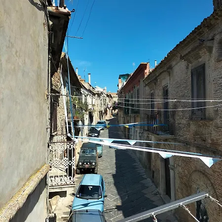 Casa Flavia